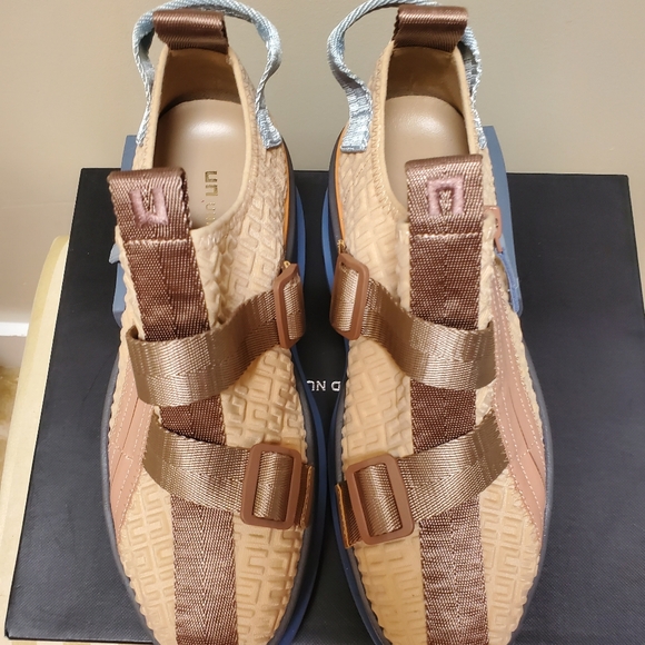 United Nude Tan and Blue Roko Y Sneakers - Picture 9 of 9